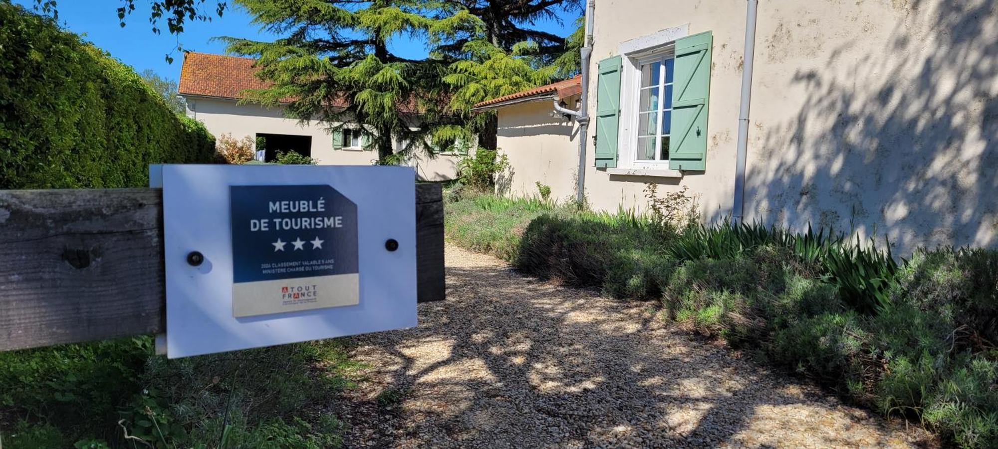 L'Alambic Villa Gondeville Exterior photo